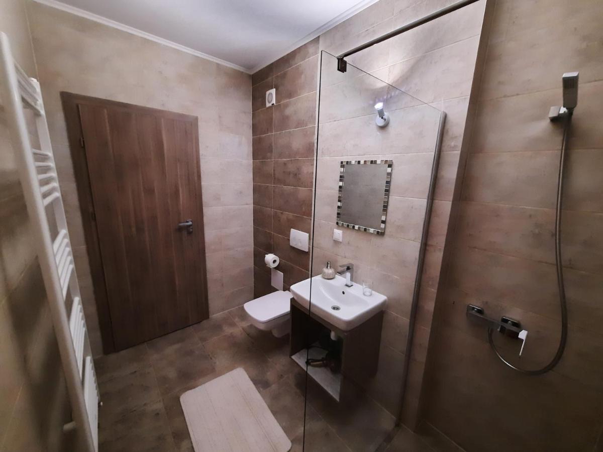 New Grey Residence Apartament Targu Mures Luaran gambar
