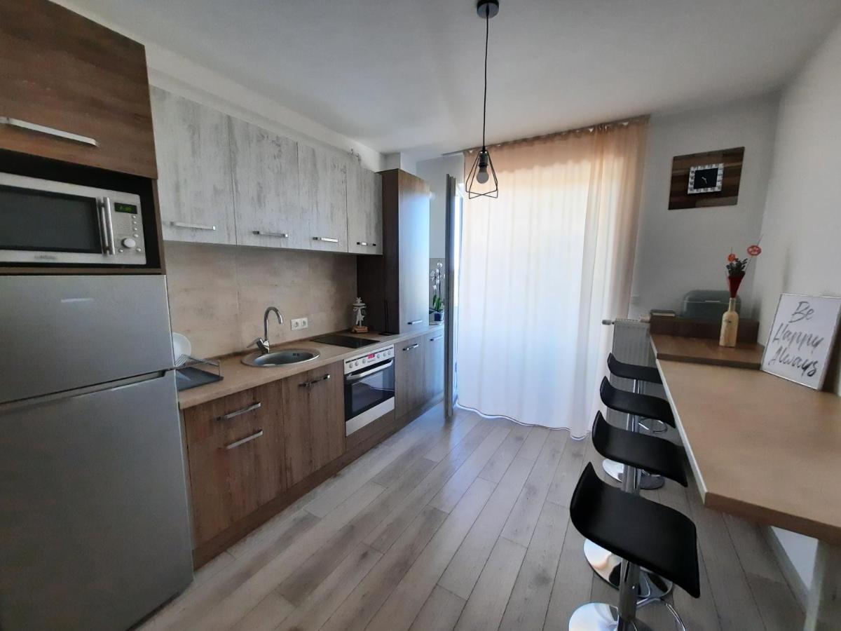 New Grey Residence Apartament Targu Mures Luaran gambar